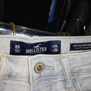 Hollister Women's Light Blue High Rise Jeans